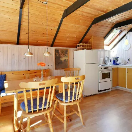 Two-bedroom Holiday In 21 Дом отдыха