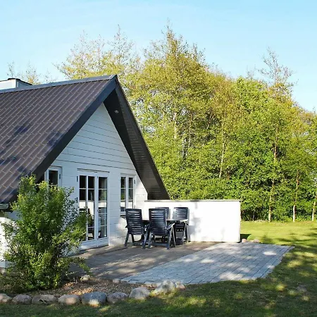 Two-bedroom Holiday In 21 Дом отдыха Блаванн